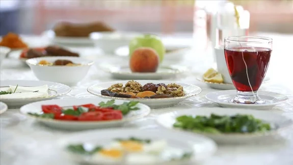Oruç Tutmayı Kolaylaştıran Besinler Açıklandı! İşte Uzmanların Tavsiyeleri