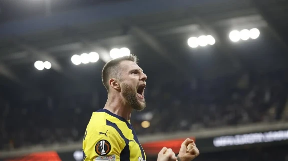 Fenerbahçe Yönetimine Milan Skriniar Şoku: Başarılı Performansıyla Parlayan Skriniar İçin Talipler Artıyor!