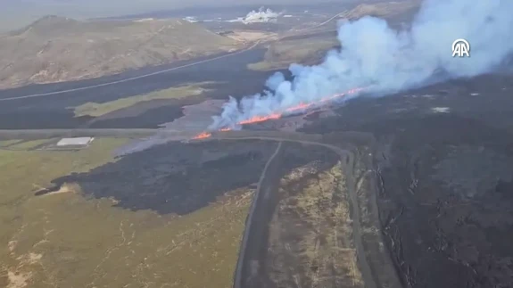 İzlanda Grindavik Kasabası'nda Volkanik Patlamalar Meydana Geldi