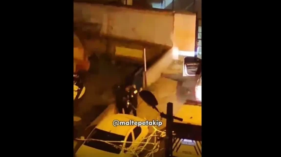 Maltepe Cevizli'de Dur İhtarına Uymayan Şüpheli Polis Tarafından Gözaltına Alındı