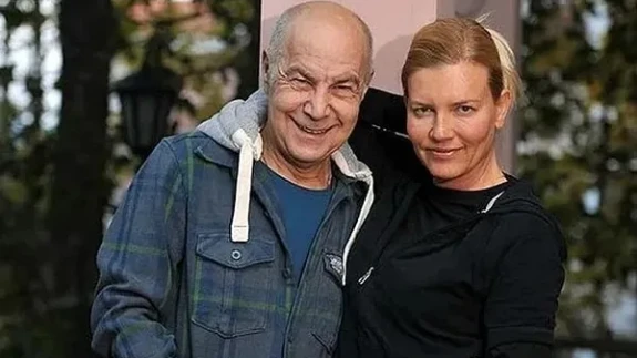 Biricik Suden’den Spor Salonundan Yeni Kaslı Paylaşım: “Yazacaklarınızı Görür Gibiyim”