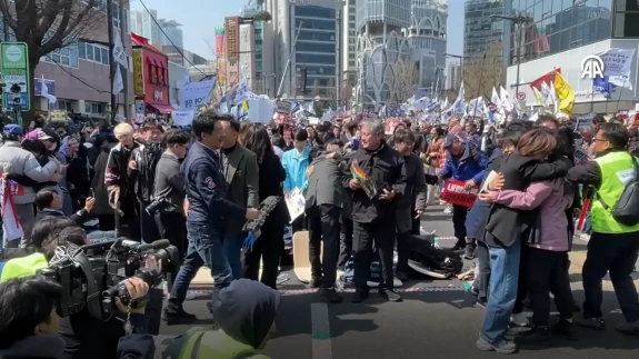 Güney Kore'de İlan Edilen Sıkıyönetim Kararı Anayasaya Aykırı Bulundu