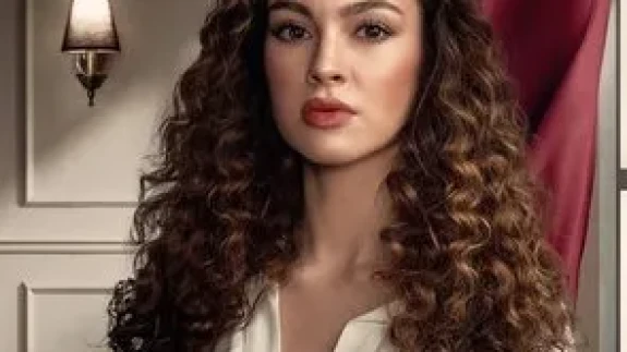 Su Burcu Yazgı Coşkun'dan Mest Eden Selfie Paylaşımı! Sosyal Medyada Beğeni Yağmuru