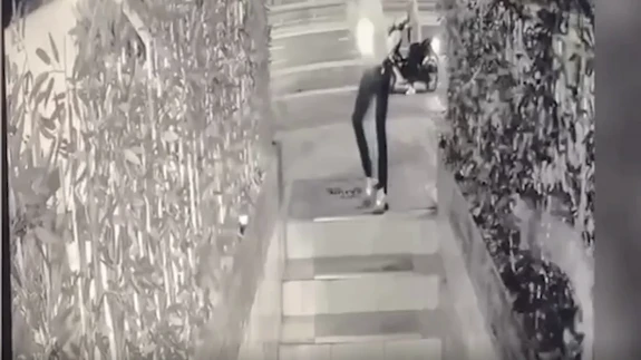 Bakırköy'de Eğlence Mekanını Kurşunlayan Şüphelilerin Kamera Görüntüsü Ortaya Çıktı