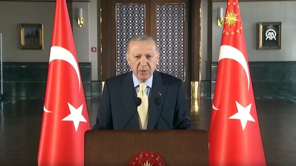 Cumhurbaşkanı Erdoğan Komando Mezuniyet Törenine Canlı Bağlantıyla Katıldı