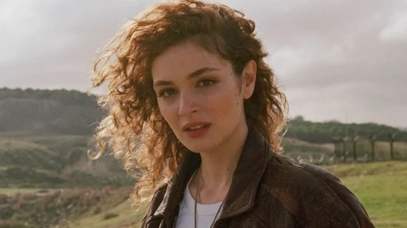 Serra Arıtürk sevgilisi kim? nereli, boyu, kilosu, burcu, kaç yaşında, biyografisi, Instagramı, oynadığı dizi ve filmler?