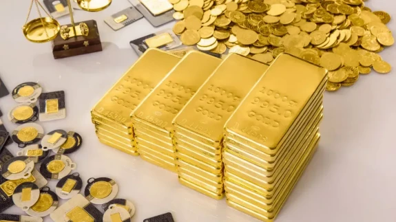 Gram Altın Uçuşta! 2025’e Güçlü Giriş Devam Ediyor
