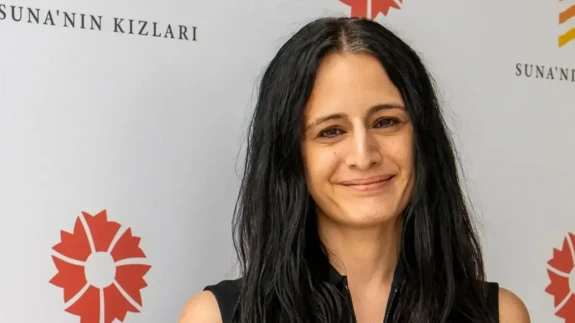 İpek Kıraç’tan babasına şok dava!