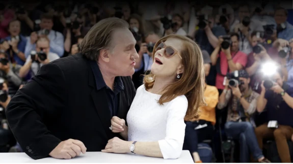 Ünlü Aktör Gerard Depardieu Cinsel Saldırı Suçundan Suçlu Bulundu!