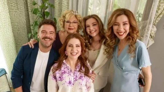 Sihirli Annem'e Katılan Yeni Oyuncular Göz Kamaştırıyor