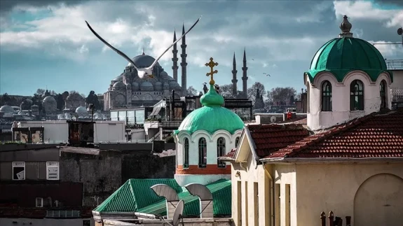 Yeni Papa’nın Ardından: İstanbul’da Katolik Mirasın Yankısı