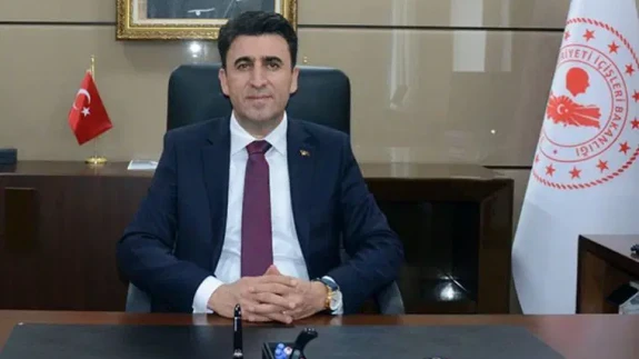 Tunceli Valisi Şefik Aygöl Kimdir? Aslen Nereli, Kaç Yaşında, Kiminle Evli? İşte Biyografisi ve Görevleri