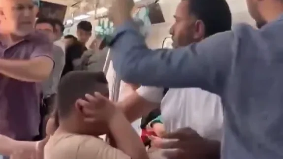 Maltepe’de Marmaray’da Skandal: Çocuklarının Gözleri Önünde Yumruk Yedi!