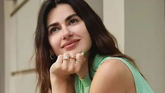 Nesrin Cavadzade’ye Azerbaycanlı Hayranlarından Sert Uyarı