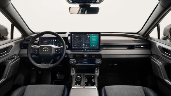 Toyota’nın Akıllı SUV’u Geliyor: Yeni RAV4 2026’da Satışta!