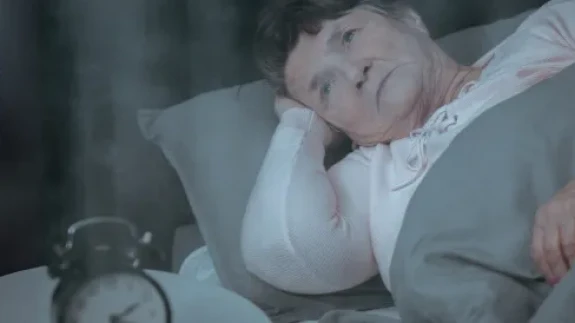 Uykusuzluk, yaşlılarda depresyonu nasıl etkiliyor?