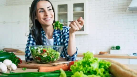 Sağlıklı Beslenme, Düzenli Spor ve Diyet: Uzmanlardan Vücut ve Zihin Sağlığı İçin Altın Değerinde Tavsiyeler