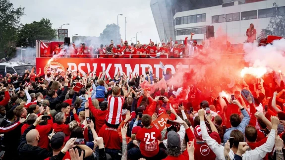 Eredivisie’de Fırtına Gibi PSV! Ajax’ı Sollayıp Şampiyon Oldu