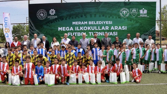Meram’da Şampiyon Belli Oldu! Minik Yürekler Kupa İçin Ter Döktü