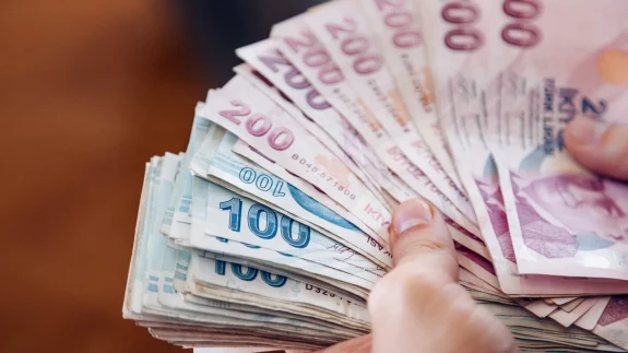 SGK ve Bağ-Kur Emeklisine Erken Müjde: Zam Şimdiden Cepte!