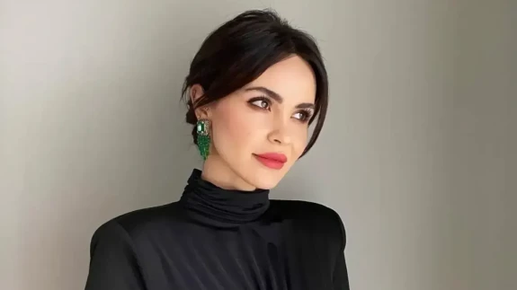 Korse Yok, Yapay Zeka Var: Zeynep Demirel’in Doğum Sonrası Dönüşüm Hikayesi