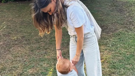 "Babasının aynısı!" Elay’ı gören takipçiler şaşkınlığını gizleyemedi