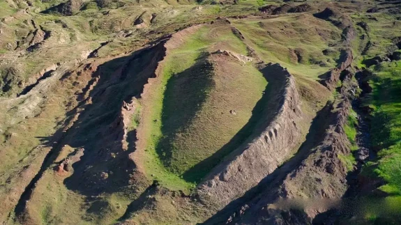 Komplo teorileri yükseliyor: Nuh’un Gemisi gerçekten bu dağın eteğinde mi?
