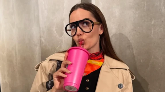 Bakın kim Londra’da! Fahriye ve Burak tatilde!