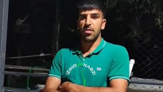 İzmir'de metroda sigara içen şahıs konuştu: 'Bugün farkına vardım'