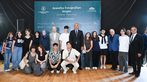 Ayasofya’nın güzelliği Rami Kütüphanesi’nde sanatseverlerle buluştu!