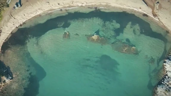 Ege’nin Bilinmeyen Kıyısı: Seferihisar’da Doğayla Baş Başa Bir Koy