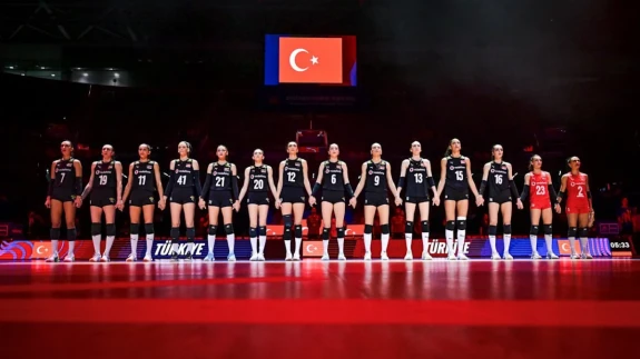 Filenin Sultanları Parkede Şov Yaptı: 3-0’lık Tayland Zaferi!