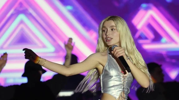 Tomorrowland’de Türk rüzgarı! “Asın bayrakları”