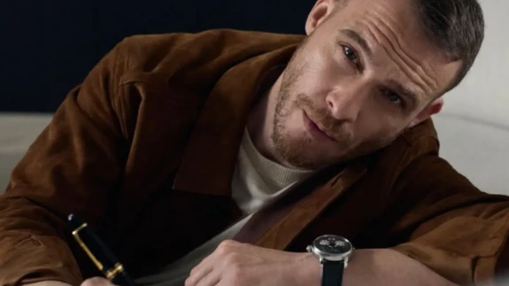 Ünlü olmadan önce şoförlük ve resepsiyon! Kerem Bürsin’in zorlu kariyer yolculuğu