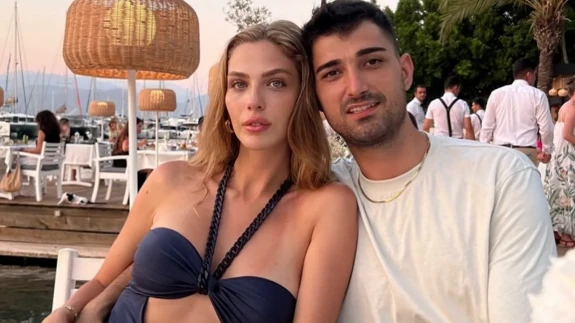 Yasemin Şefkatli’den aile pozu! “Gören nazardan korktu”