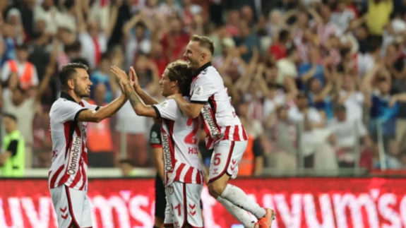 Samsunspor 27 yıl sonra Avrupa'da sahaya çıkıyor!