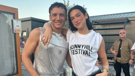 Edis, Dua Lipa’yla buluştu! İstanbul’da konser mi geliyor?