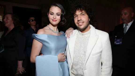Selena Gomez ve Benny Blanco evlendi: Santa Barbara'dan ilk kareler