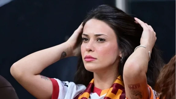 Devrim Özkan'ın, aşk hayatı hızlı! Lucas Torreira'dan sonra Fransız voleybolcu!