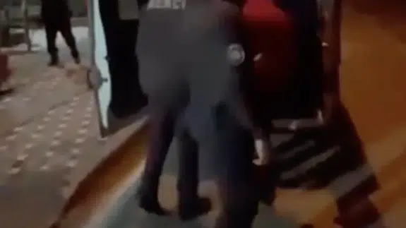 Hırsızlık ve uyuşturucu suçundan aranan zanlılar polis operasyonuyla yakalandı