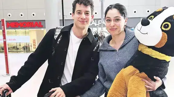 Cemre Baysel aşk için yollara düştü: Biletini aldı Dubai’ye uçtu