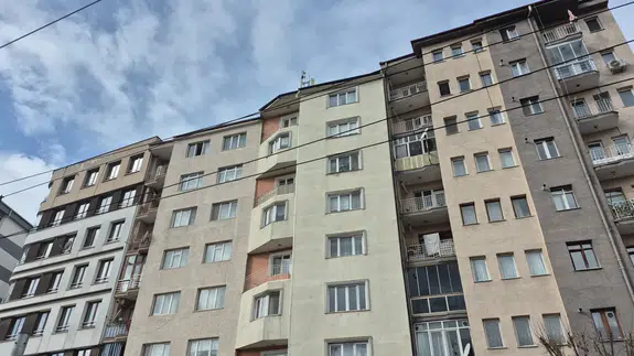 Eskişehir’de feci olay! İşçi 7 kattan düştü