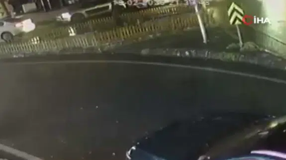 Market poşetleriyle çıktı, tabutla döndü! 80 yaşındaki kadının son anları kamerada...