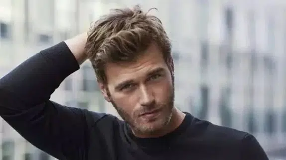 Kıvanç Tatlıtuğ'u Bir de Böyle Görün! Yapay Zeka Farklı Ülkelerdeki Halini Canlandırdı