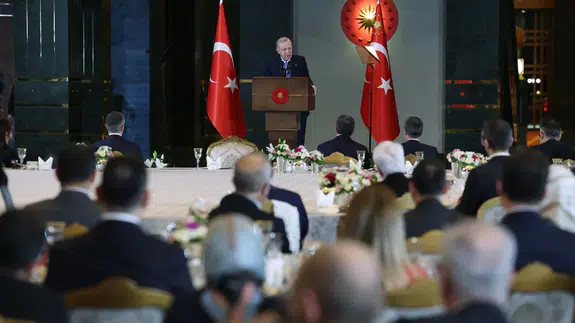Külliye’de iftar buluşması: Erdoğan’dan önemli değerlendirmeler