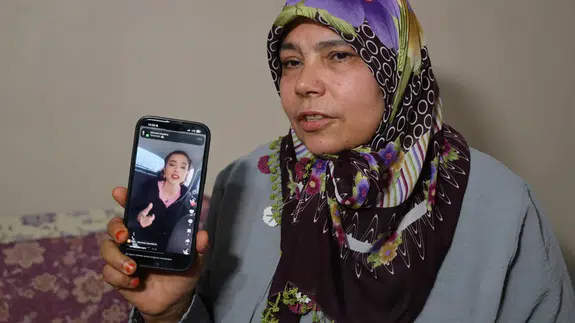 TikTok’a kapıldı, 3 çocuğunu bıraktı! Annenin feryadı yürek dağladı