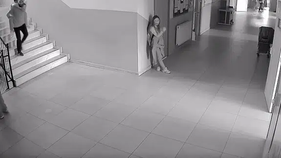 Bursa’da kalpleri ısıtan görüntü! Engelli öğrencisi için engel tanımadı
