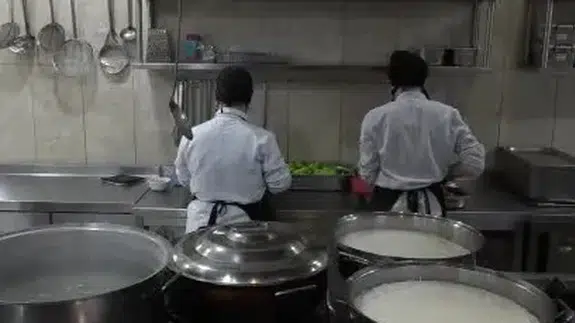 Japonların asırlık sırrını Türk usulü çözdüler: Liseli öğrencilerden patentli sıvı gübre başarısı