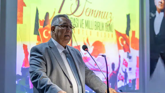 15 Temmuz anmasına rektörün gözyaşları damga vurdu