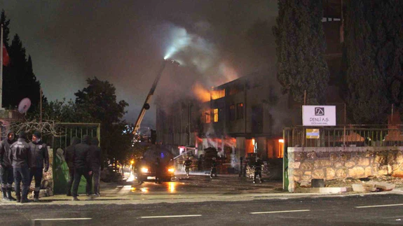 Adana’da patlama sesiyle başlayan kabus... Alevler gökyüzünü aydınlattı!